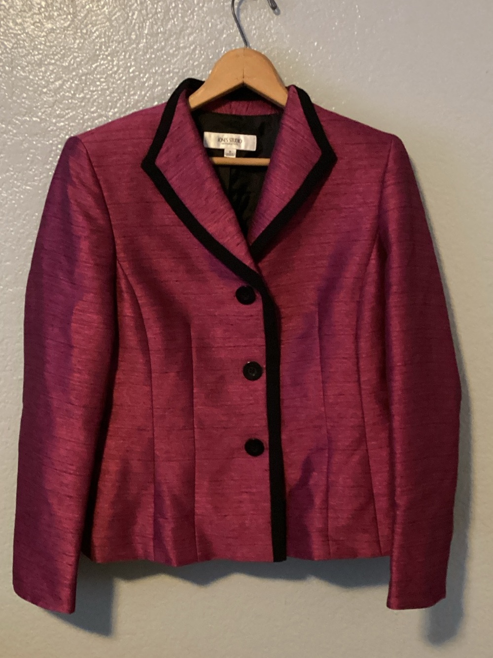 Jones Studio Blazer with Black Trim